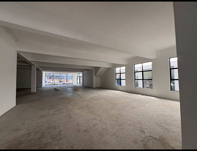 386M² RETAIL TO LET IN CLAREMONT